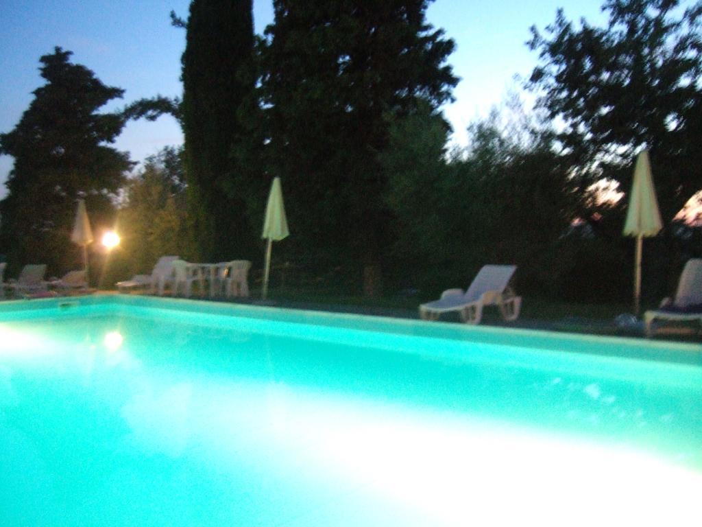 Agriturismo Relais Poggio Primo Borro Luaran gambar